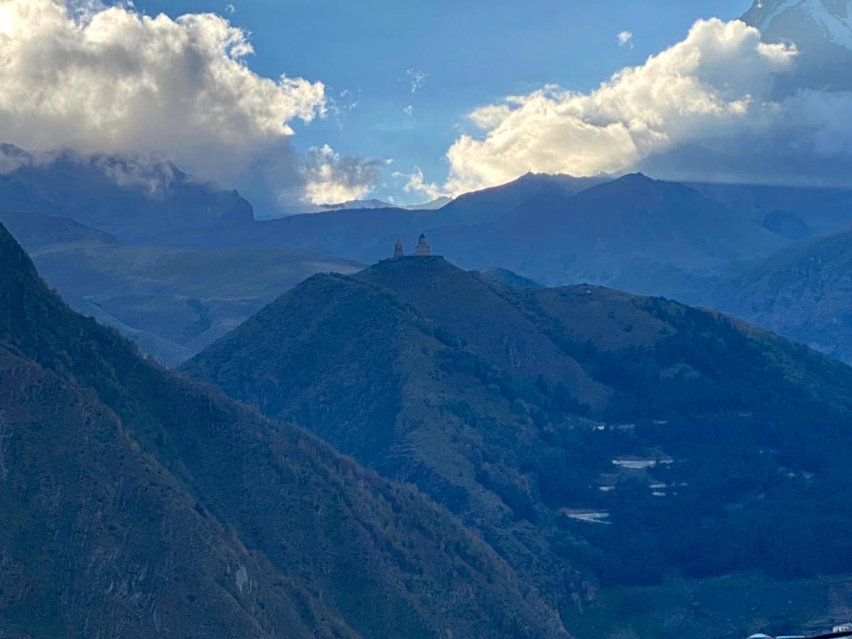 Hotel Kazbegi 1963 Exteriör bild