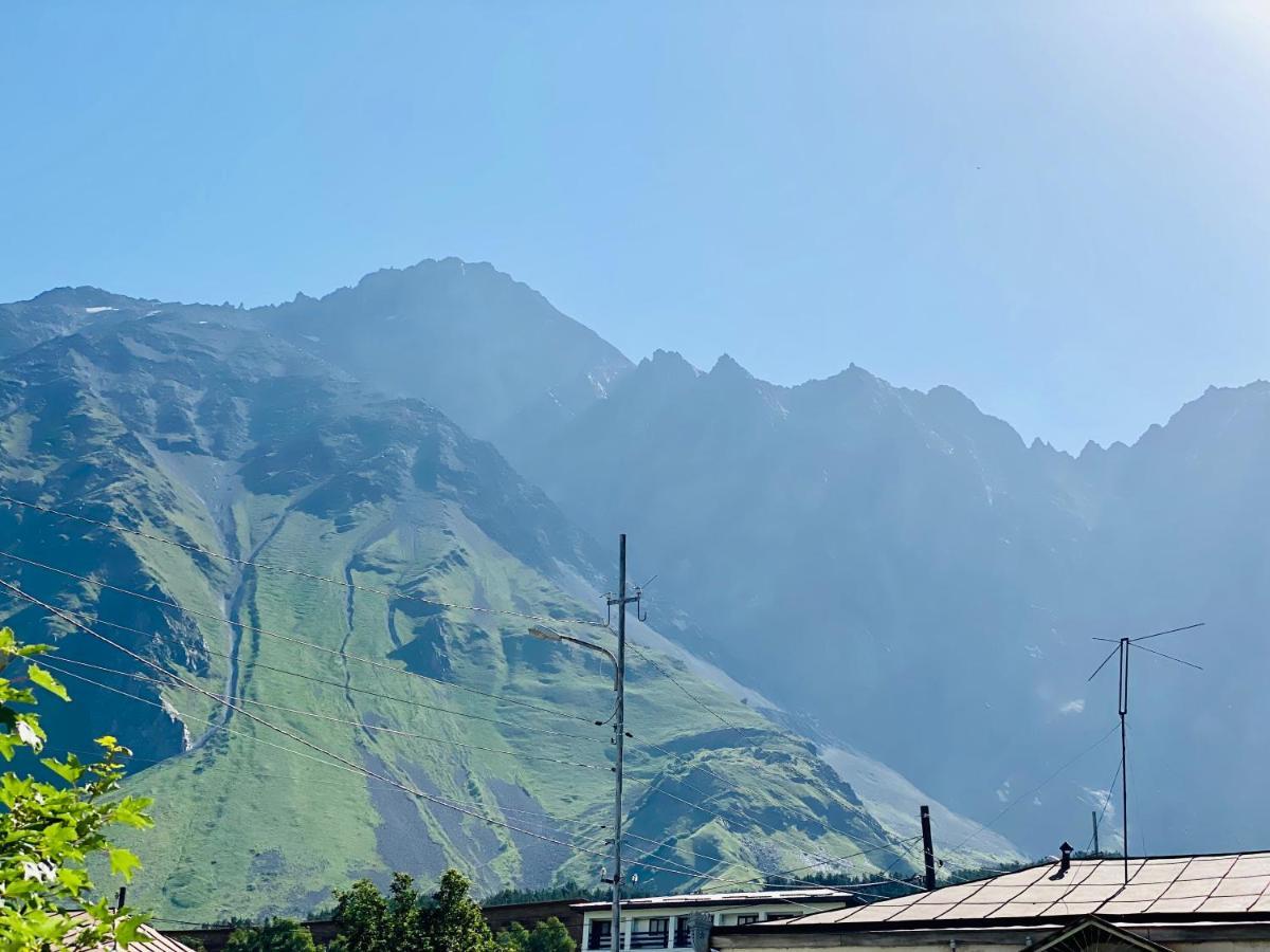 Hotel Kazbegi 1963 Exteriör bild